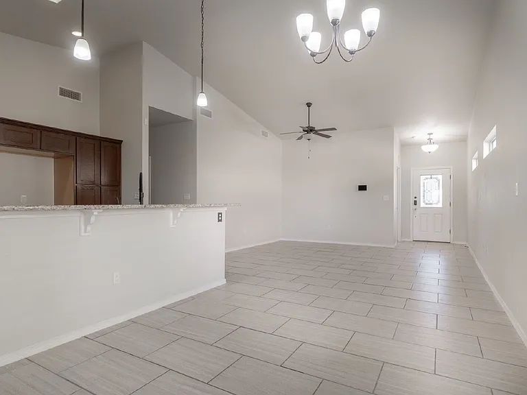 14362 Loma Esmeralda Dr — Photo 14