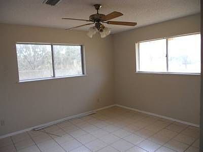 5th image of 10308 Elliott Dr