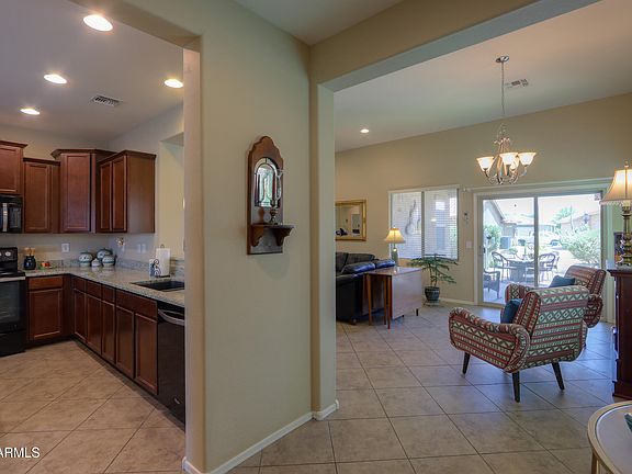 3rd image of 2648 E SANTA MARIA Drive