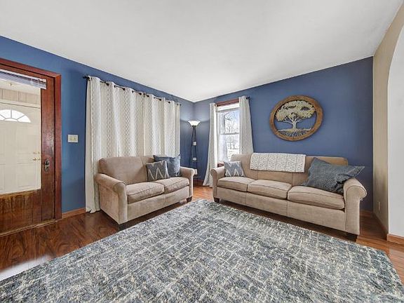 2nd image of 1215 2nd St NW