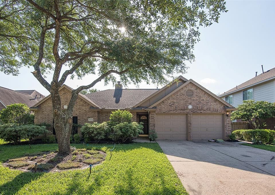 1st image of 3014 Pecan Wood Dr