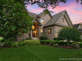 612 S Wright St, Naperville, IL 60540