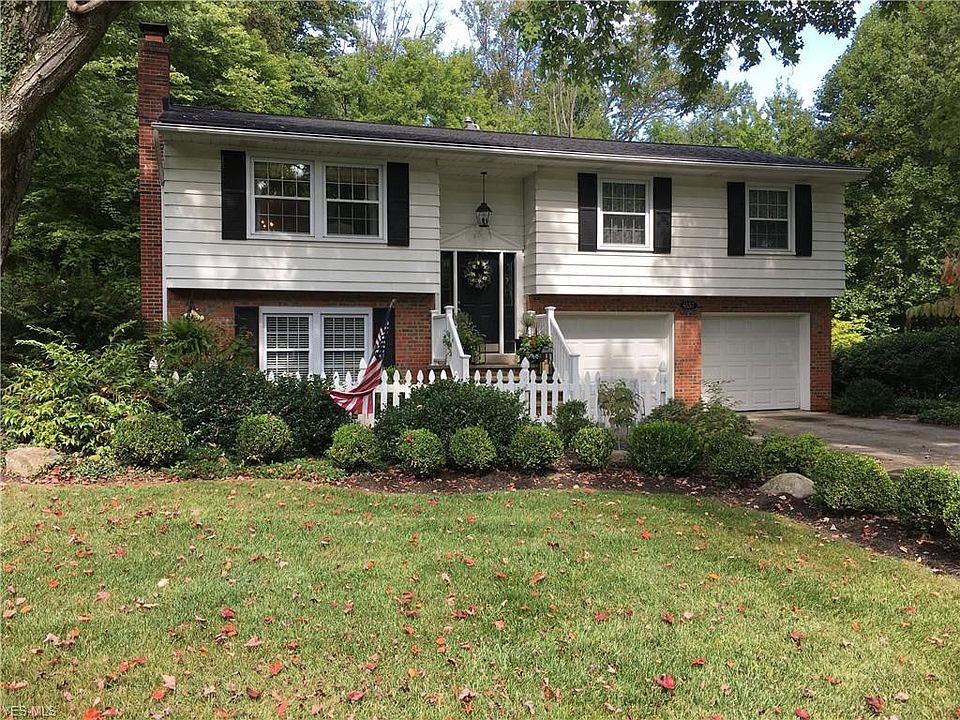 1st image of 6557 Lloyd Dr