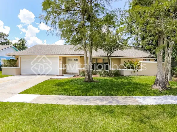 1511 Primrose Ln, Wellington, FL 33414