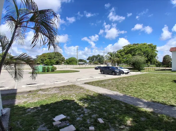 405 SW 13th Pl APT 112, Deerfield Beach, FL 33441