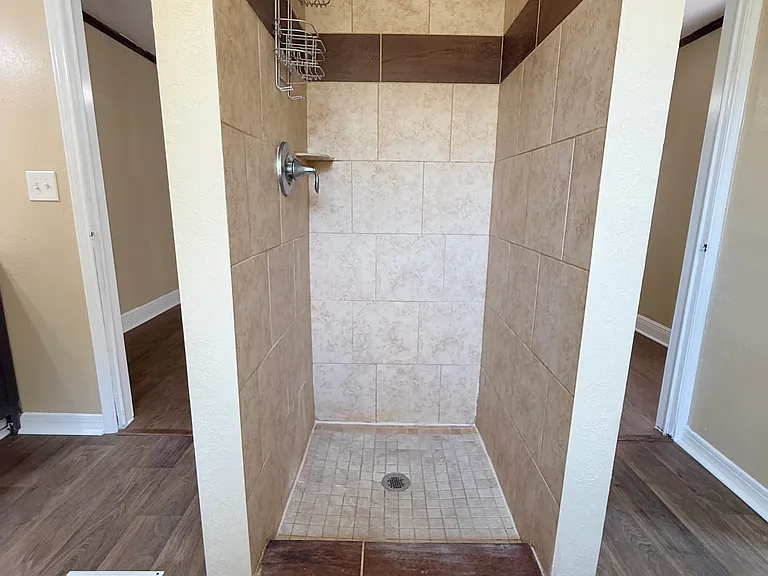 4619 Rhonda St #1A — Photo 10