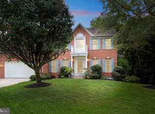 10601 Wood Pointe Ct, Glenn Dale, MD 20769