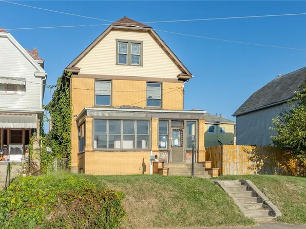 1140 Constitution Blvd, New Kensington, PA 15068