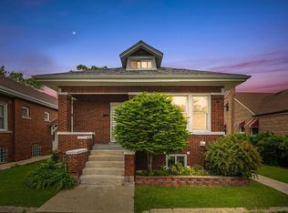 8521 S Loomis Blvd, Chicago, IL 60620