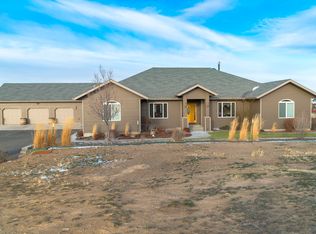 554 SE Rodeo Ln, Madras, OR 97741