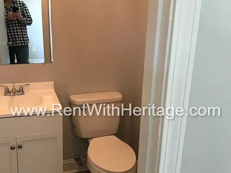 1709 Nutmeg St — Photo 28