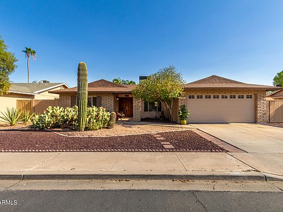 2nd image of 2549 W Nopal Ave