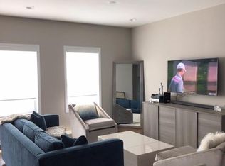 18 Stonybrook Cir, Fairfield, NJ 07004