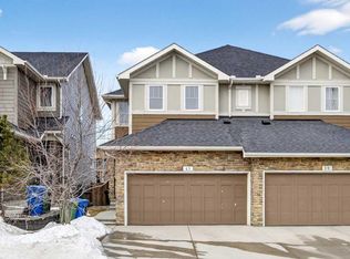 43 SE Kincora Cres NW, Calgary, AB T3R 0N5