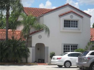1369 Cottonwood Cir, Weston, FL 33326