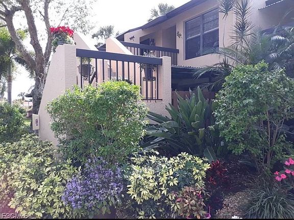 2nd image of 15466 Admiralty Cir APT 6