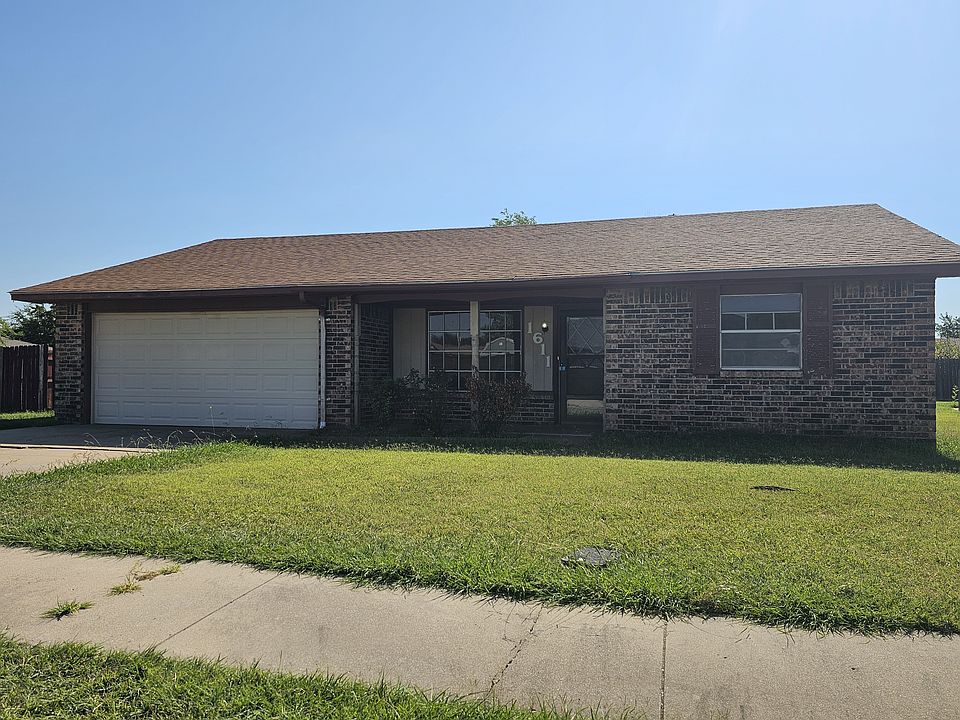 1st image of 1611 NW Black Mesa Dr