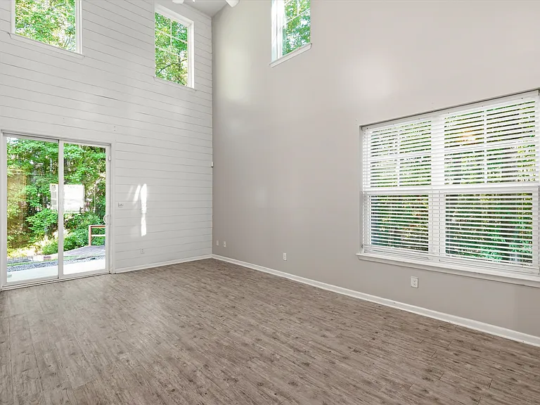 4991 Hay Bale Ct — Photo 12