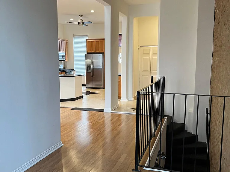 2200 W Monroe St #3 — Photo 9