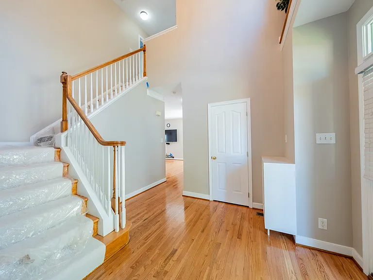 9721 Pemberton Crossing Dr — Photo 19