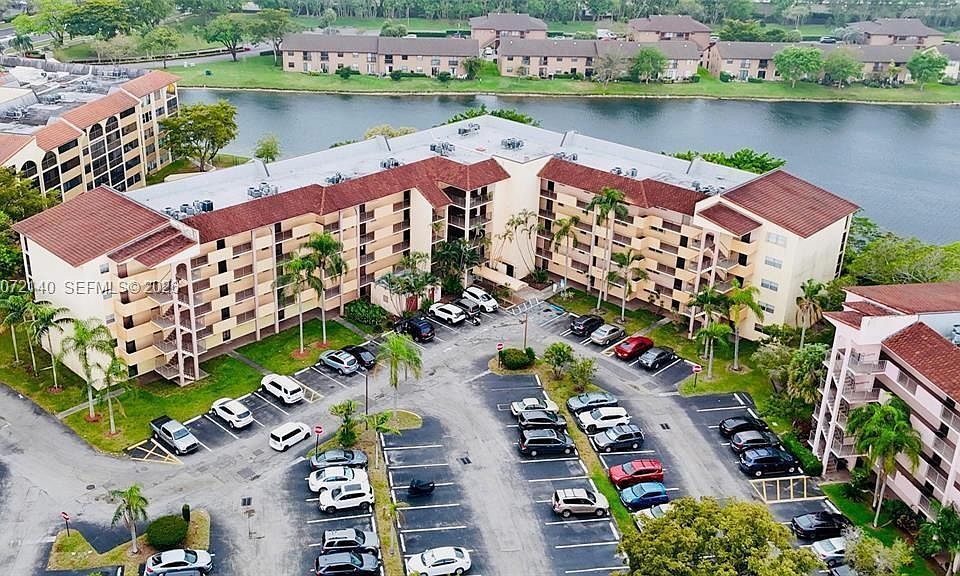 1st image of 3955 N Nob Hill Rd APT 403