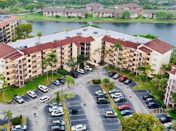 3955 N Nob Hill Rd APT 403, Fort Lauderdale, FL 33351