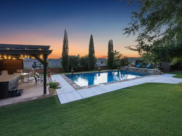 41 Crown Rd, Willow Park, TX 76087