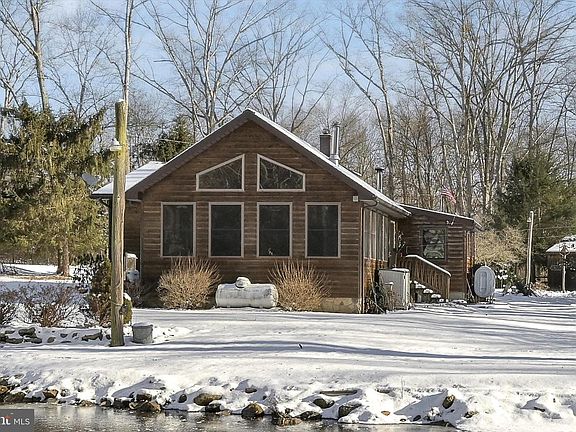 5th image of 166 Camp Strauss Rd