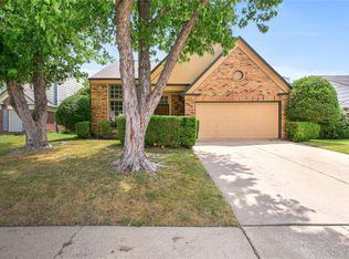 6816 Quail Meadow Dr, Watauga, TX 76148