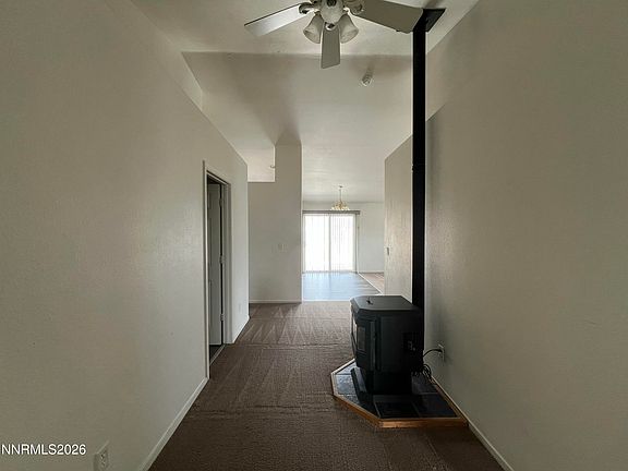 2nd image of 298 Emigrant Way