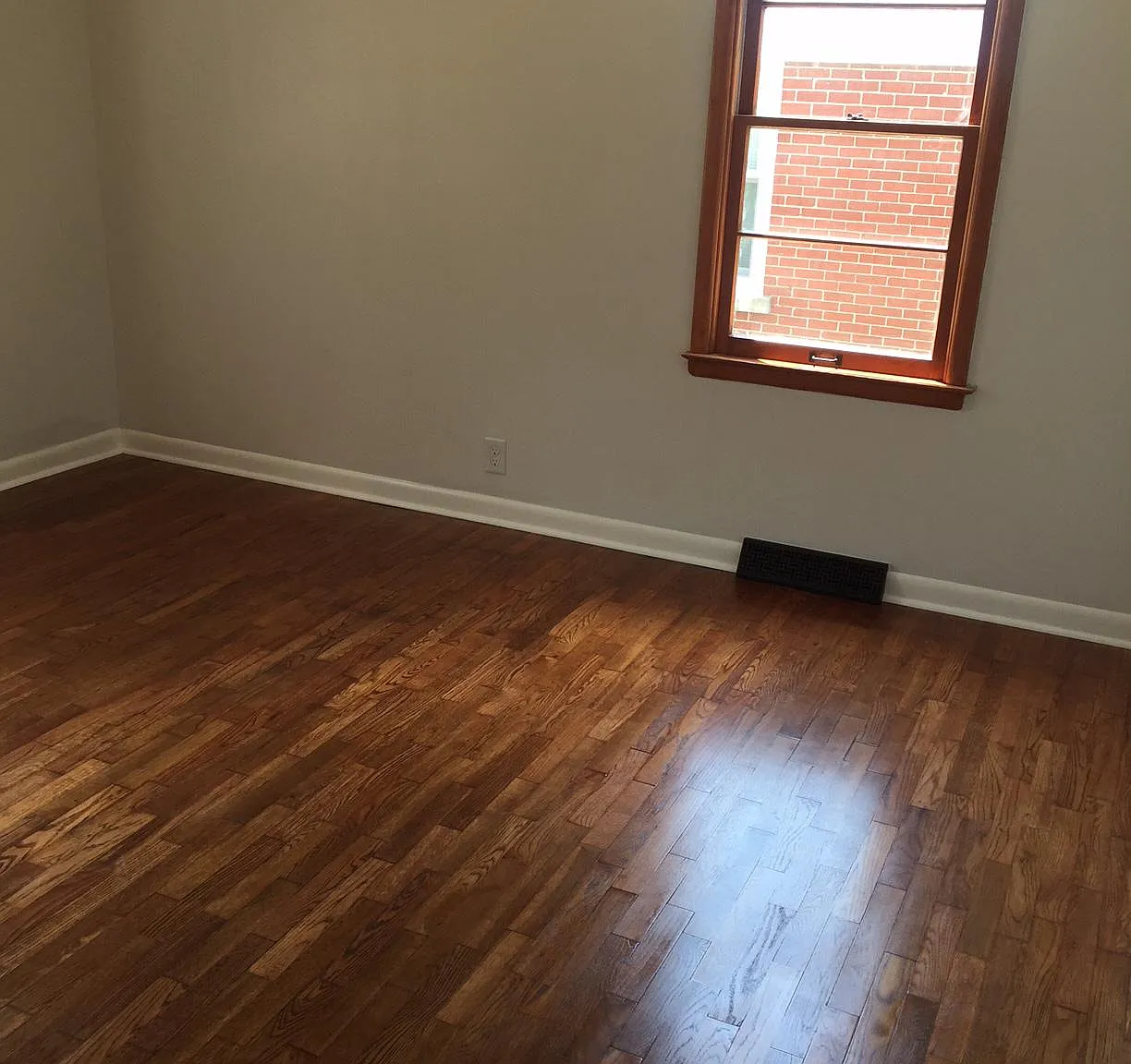 3 bed, 1650 sqft, $1,500 — Photo 3
