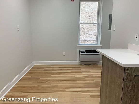 4th image of 5020 Walnut St #10300003