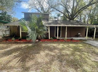 1705 E Maple Ave #R, Tampa, FL 33604