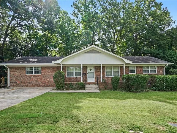 3383 Navaho Trl SE, Smyrna, GA 30080
