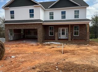749 Ruby Golightly Dr, Inman, SC 29349