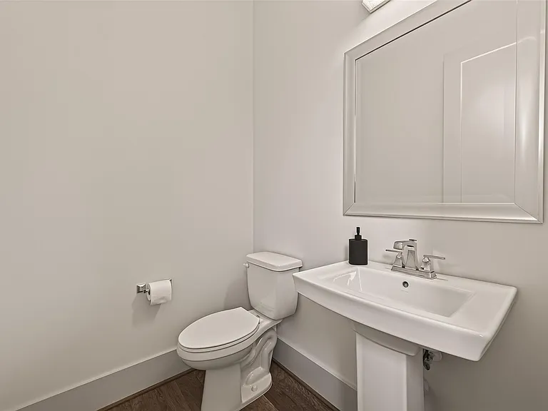 1604 Ovid St #B — Photo 25