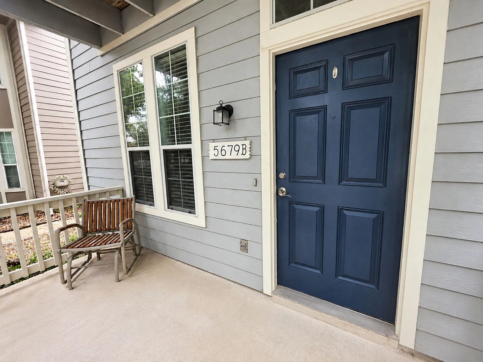 2 bed, 2.5 bath, 1218 sqft, $1,650 — Photo 2