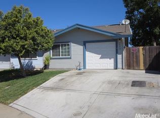 10465 Sierra Crest Dr, Rancho Cordova, CA