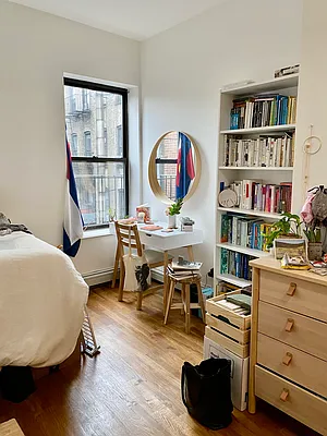 Rented by New York Realty | media 2