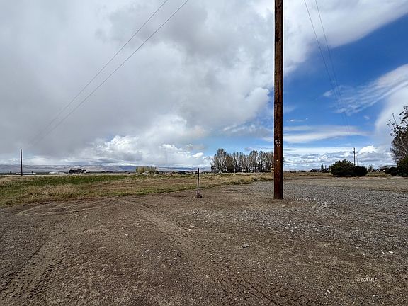 5th image of 1 Sawtooth Way