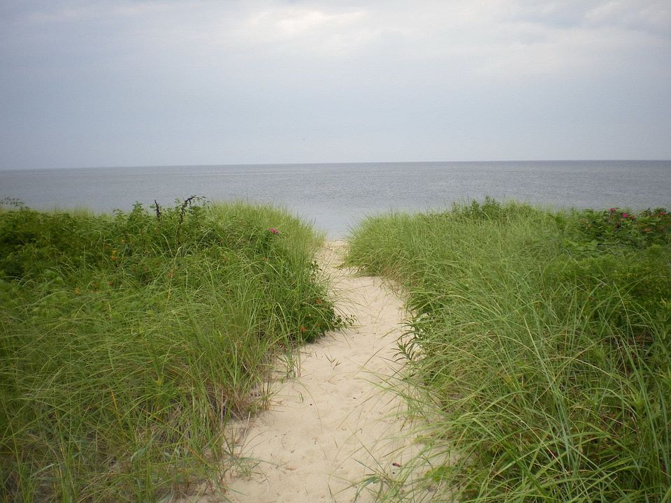 66 Makamah Beach Rd, Northport, NY 11768 Zillow