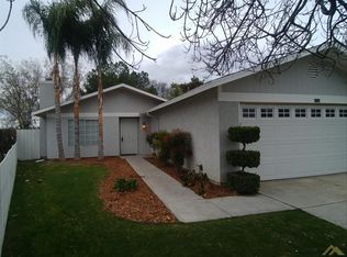 6705 Gretchen Ct, Bakersfield, CA 93307