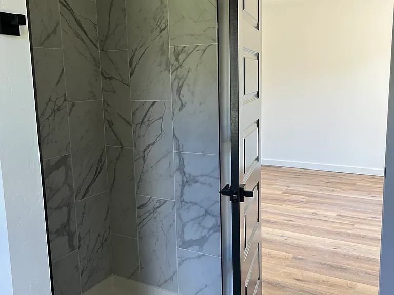 918 N Lewis St — Photo 13
