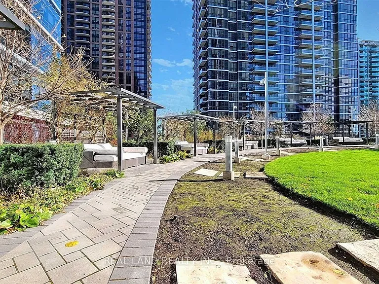 2 Anndale Dr #3106 — Photo 31