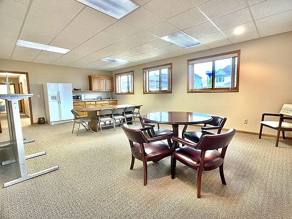 4th image of 222 E Main St #1
