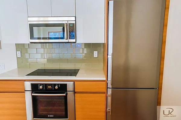 Rented by Urban Realty NYC | media 21