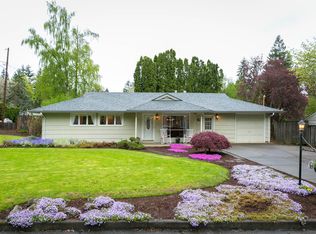 5907 SW Fernbrook Cir, Lake Oswego, OR 97035