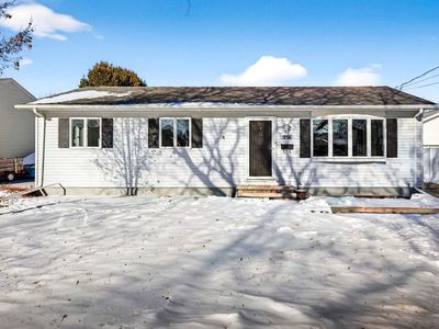 916 Charles St, Little Chute, WI, 54140