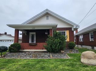 1209 3rd St, Cincinnati, OH 45215