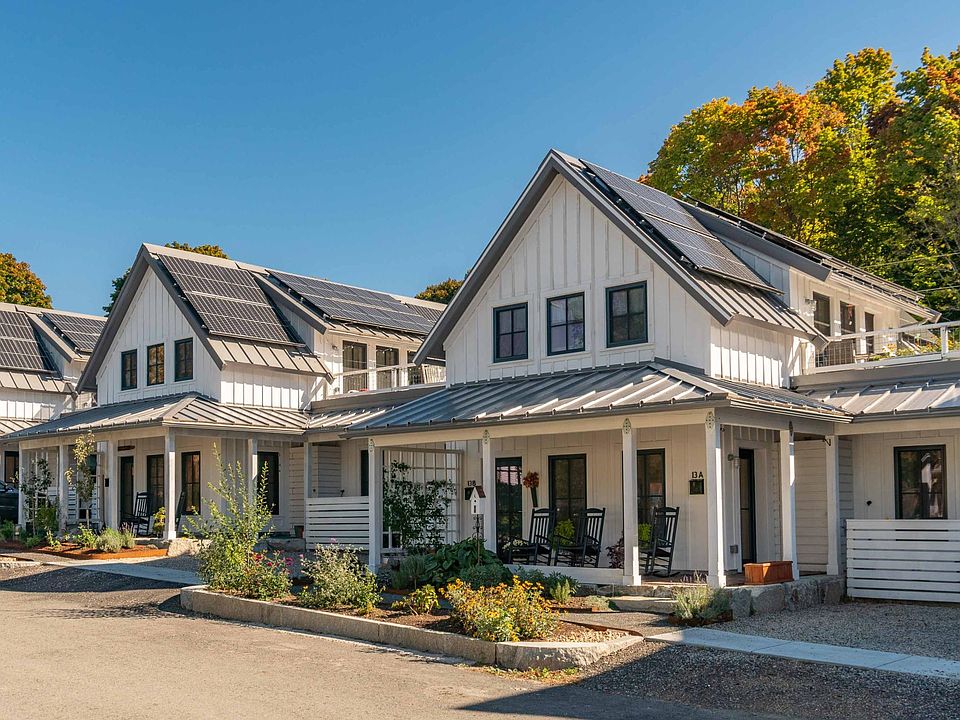 1st image of 17 Cottage Ct